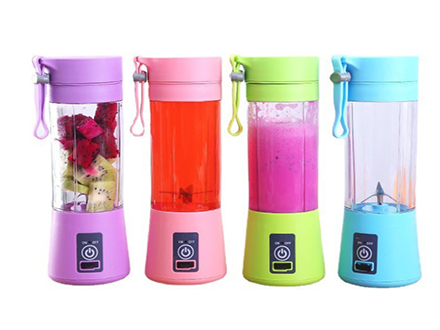 2023 Hot Selling Food Grade 380 ml Kitchen Goods Portable Blender Rechargeable USB Mini Electric Juicer Cup Fruit juice shaker